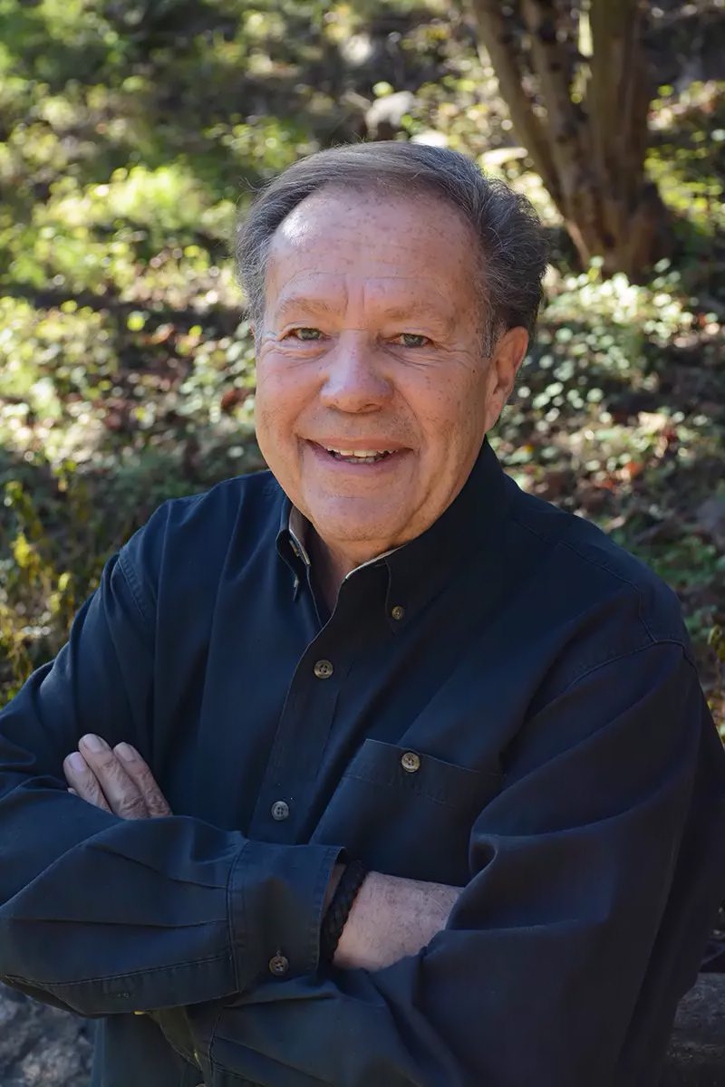 Ed Szczesniak – Founder of Georgian Landscape Design Ed Szczesniak, Founder of Georgian Landscape Design, with extensive experience in landscape design